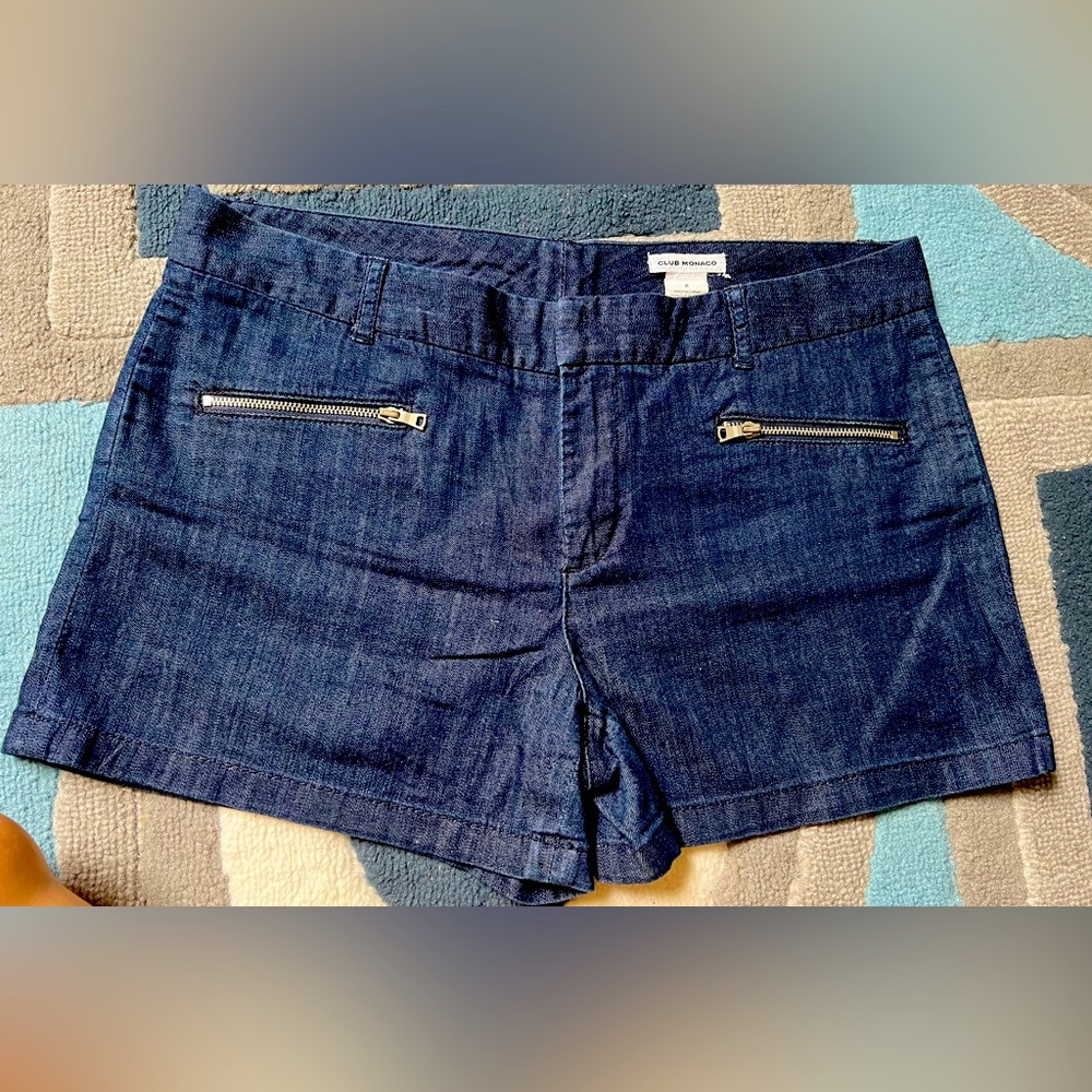 Club Monaco shorts in great condition. Worn few times